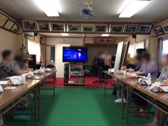 カラオケとバーベキュー